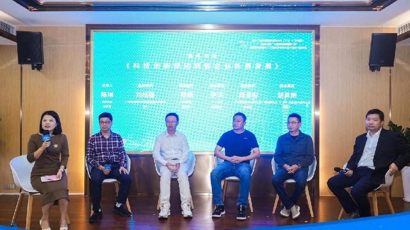 汽车内饰工程塑料：选择与应用解析