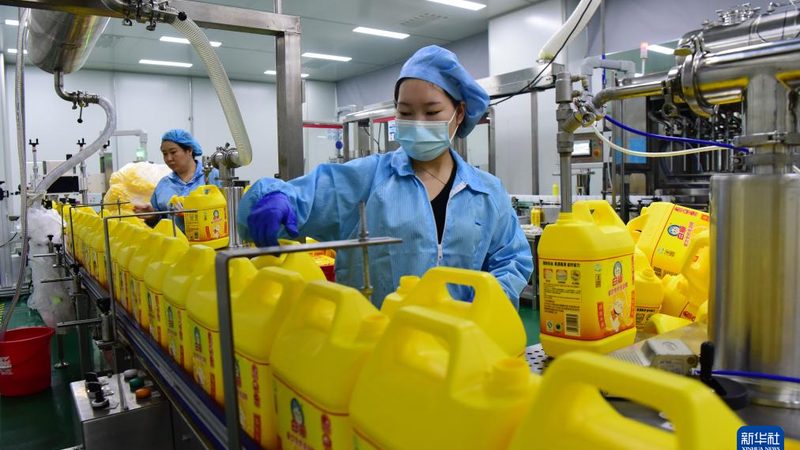 食品级无机化工原料定制流程揭秘：从选材到认证的严谨之路